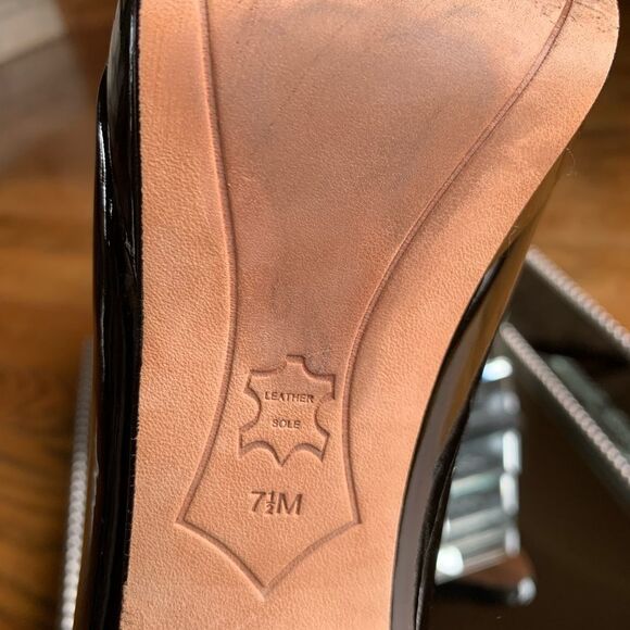 Joan & David Dark Green Patent Leather Formal Heels - Picture 7 of 13